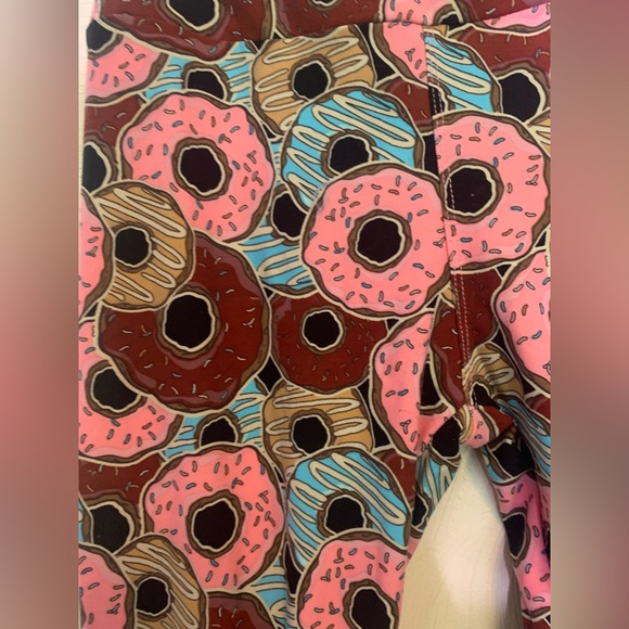 Donuts LuLaRoe Leggings - Picture 3 of 3